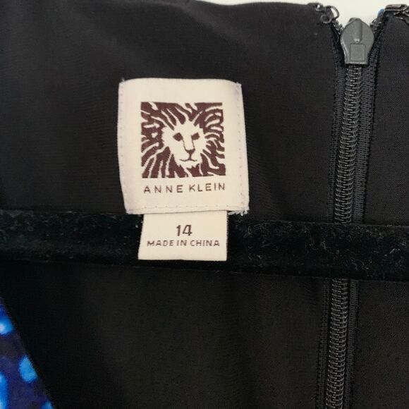 Anne Klein blue/white leaves pattern midi dress, brand new, 14 - Picture 2 of 9